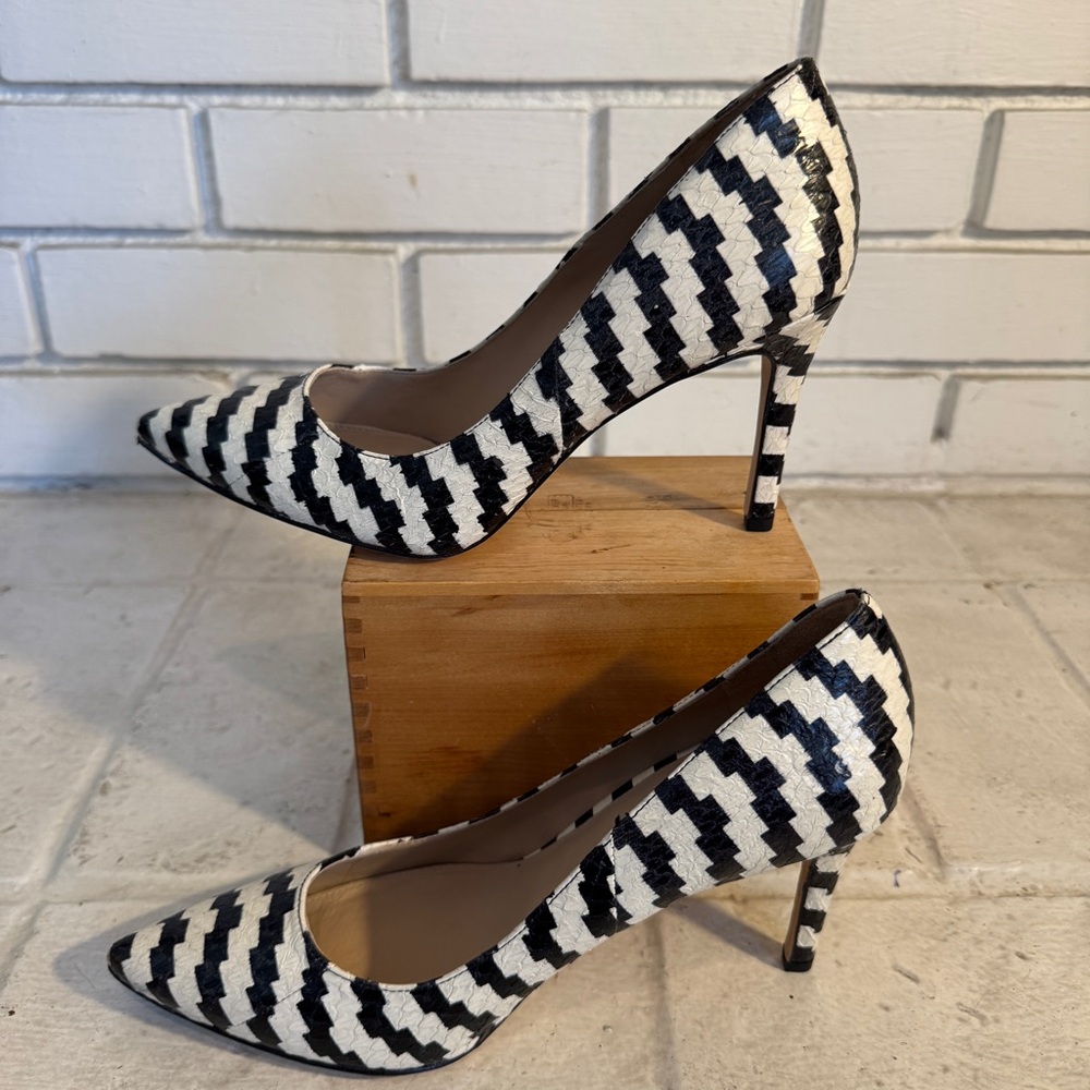 Via Spiga - Black & White Carola Heels Size 7.5 | 37.5